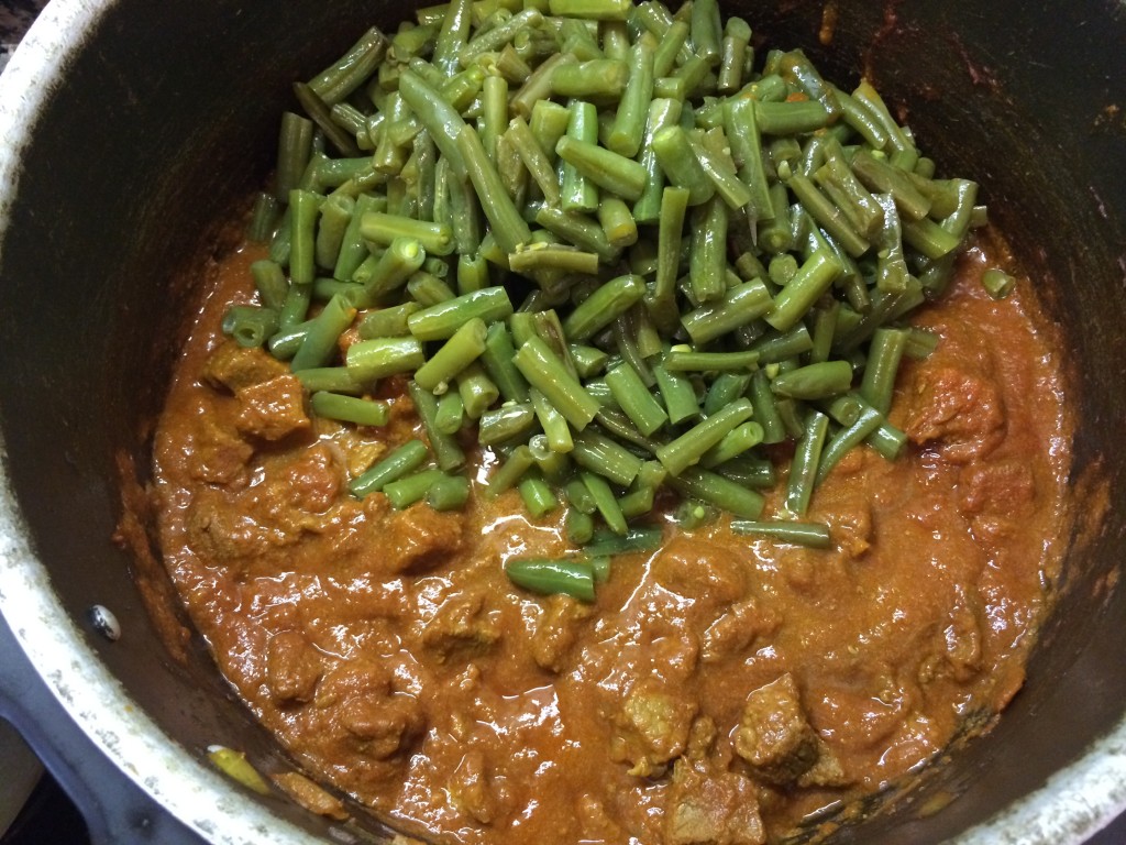 Add Green beans to beef