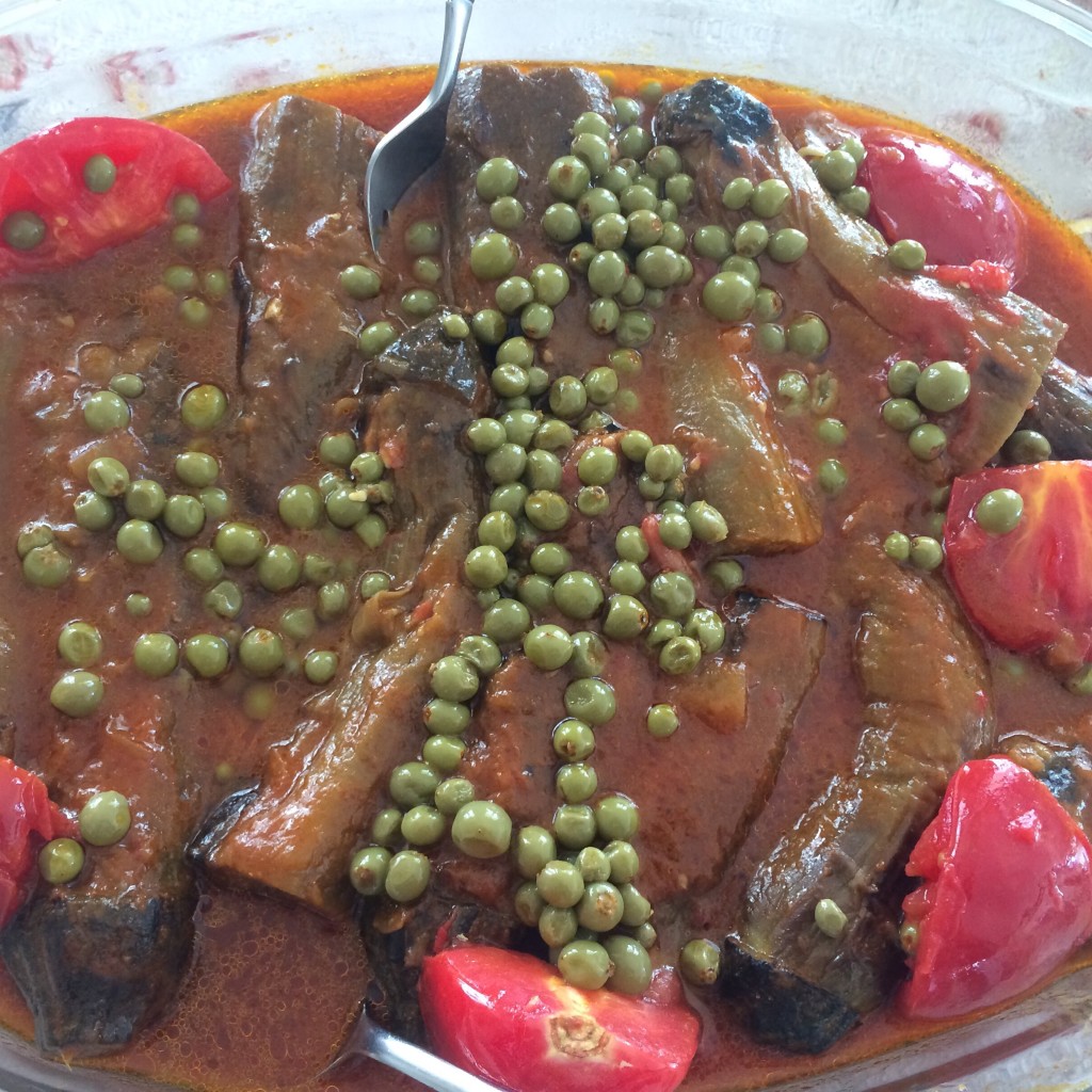 Khorest Bademjan Eggplant Stew with sour green grapes known as ghooreh  | beatseats.com