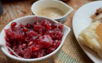 No added sugar - Thanksgiving pomegranate sauce